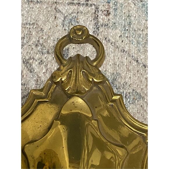 Vintage Solid Brass Ornate Victorian Style Sconce Plate Base - Picture 3 of 4